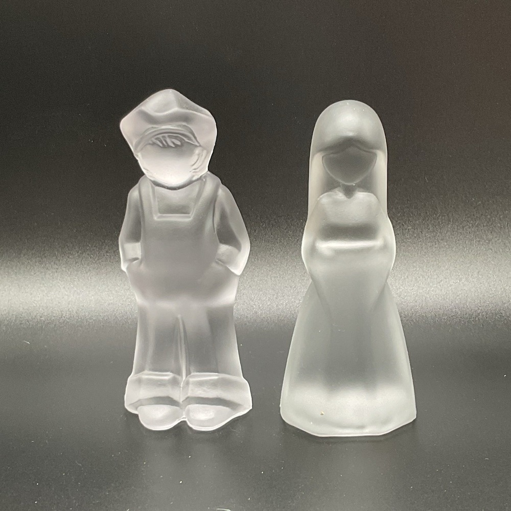 Mosser Glass Vi Hunter Josh & Jenny Doll Figurine Silver Frost Clear Satin 1982